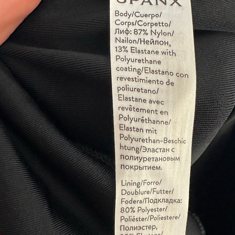 Spanx Black Faux Leather Moto Leggings Size Small - Picture 5 of 7